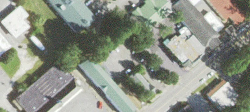 700 Broad St