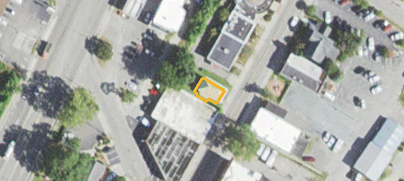 107 Poplar St