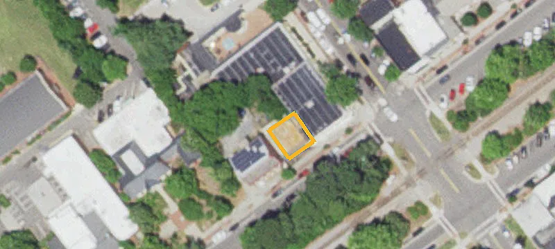 130 Broad St