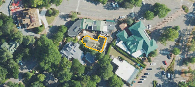 38 Chinquapin Rd
