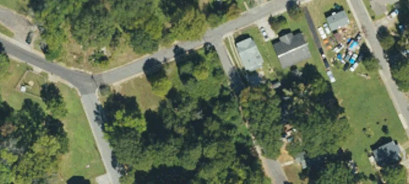 202 Reid St