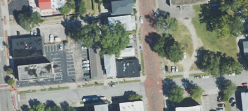 319 Walnut St