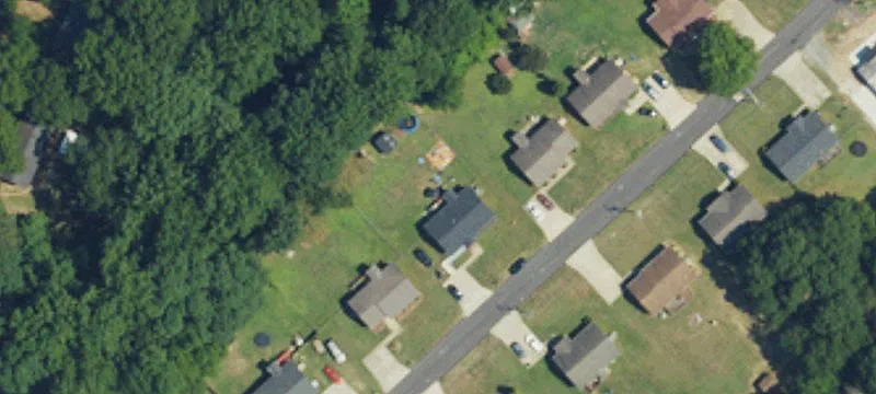 851 Floyd Ln