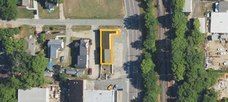 1517 Main St