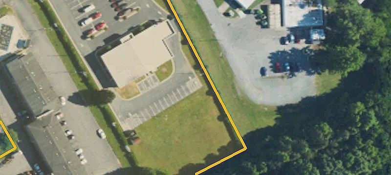 803 Greenhaven Dr
