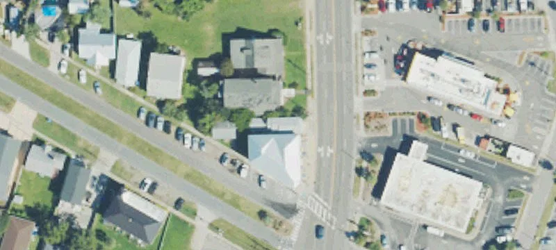 203 Lk Park N Blvd