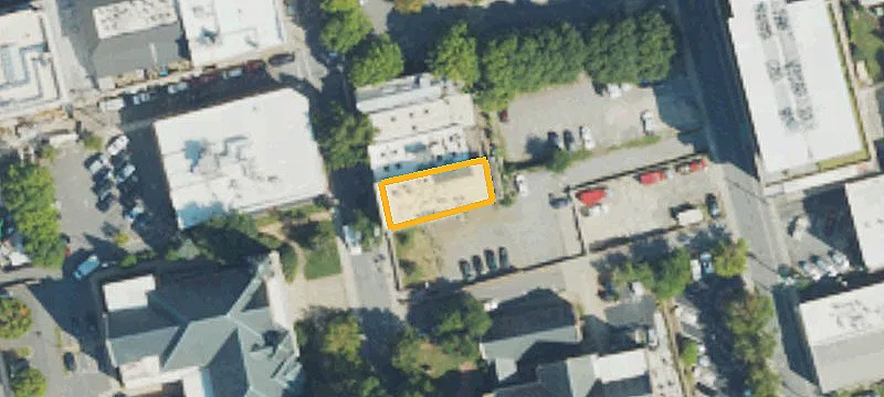 18 Church St