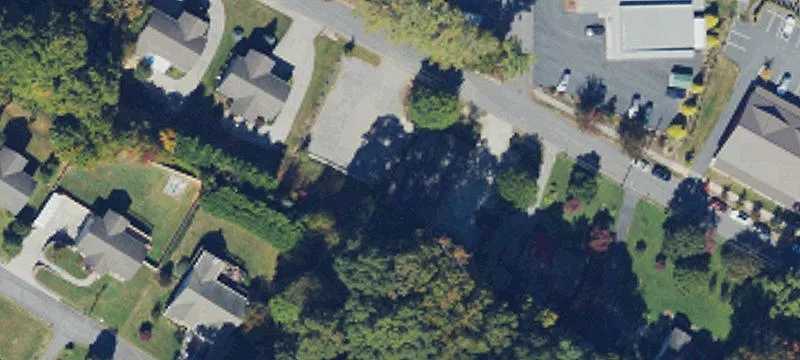140 Broadview Rd