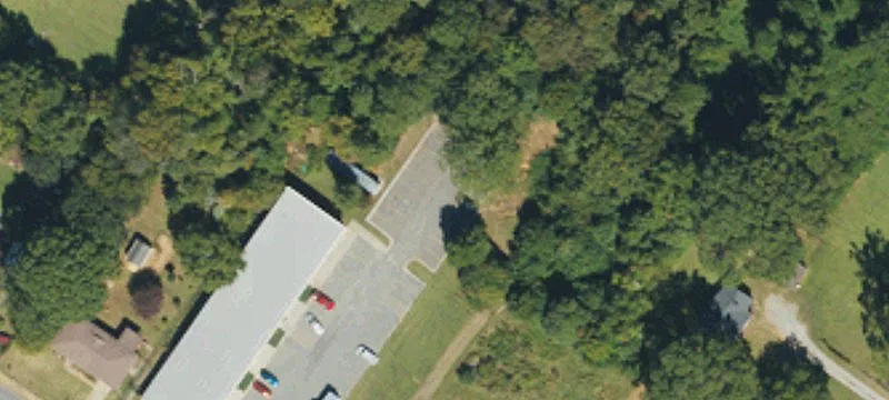 3200 Lowell Rd