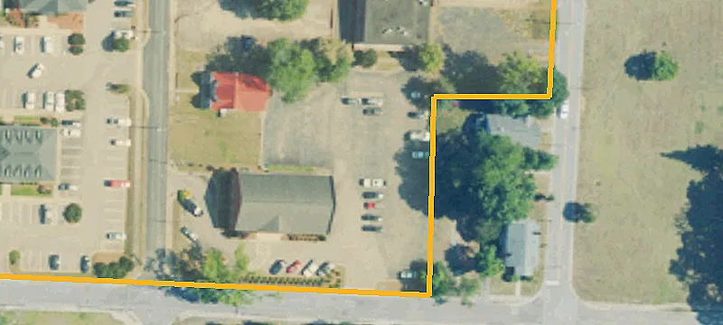 910 Arsenal Ave