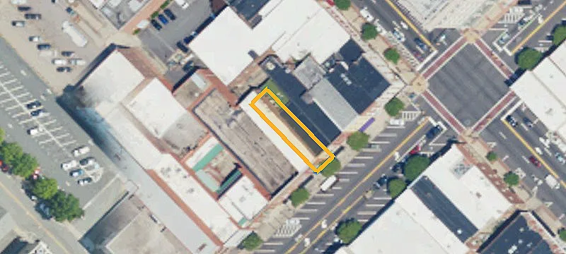110 Main St