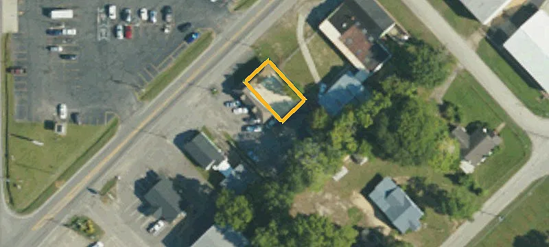 1208 Ellis Ave