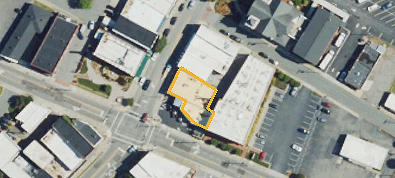 108 Main St