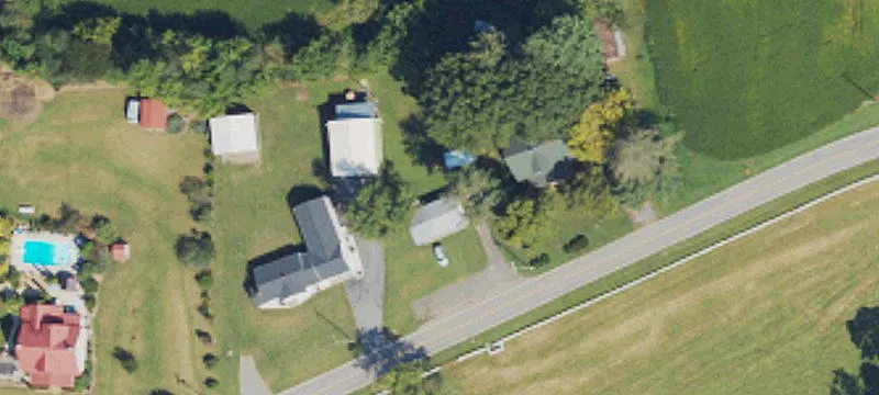 1832 Hamptonville Rd