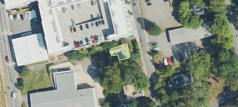 21 Pearl St