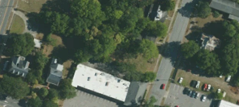 307 James St