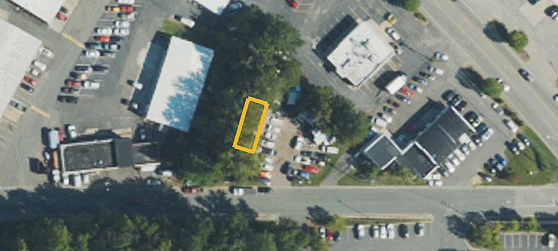 513 James St