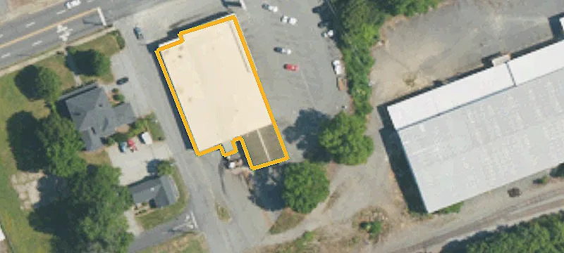 702 Main St
