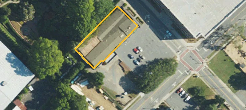 76 Spg SW St