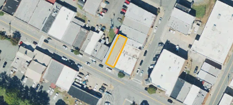 106 Main St