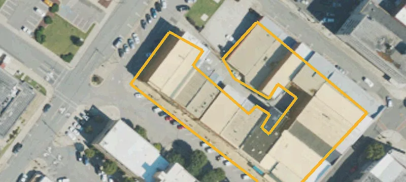 30 Ct St