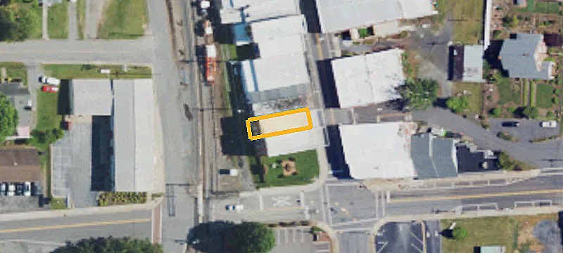 105 Henry St