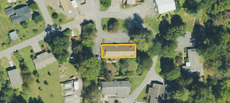 130 Ctr Ave