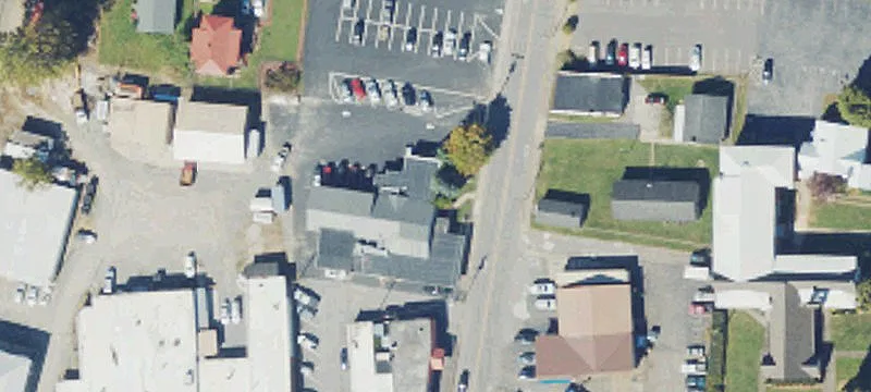 1086 Brown Ave