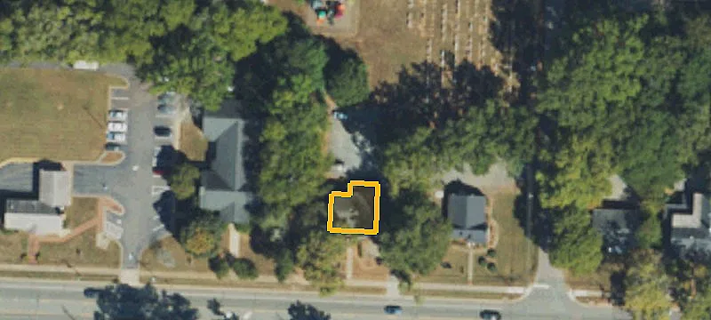 136 Ww St