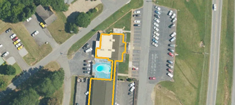 604 Clark Dr