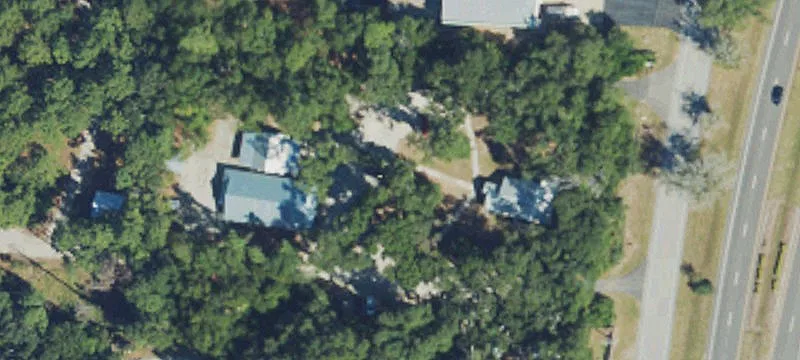 9809 Riv Rd