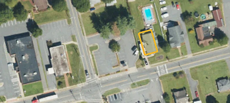 3314 Main St