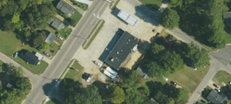906 Clinton Ave