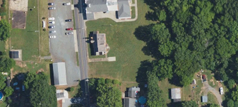 1080 Carolina Ave