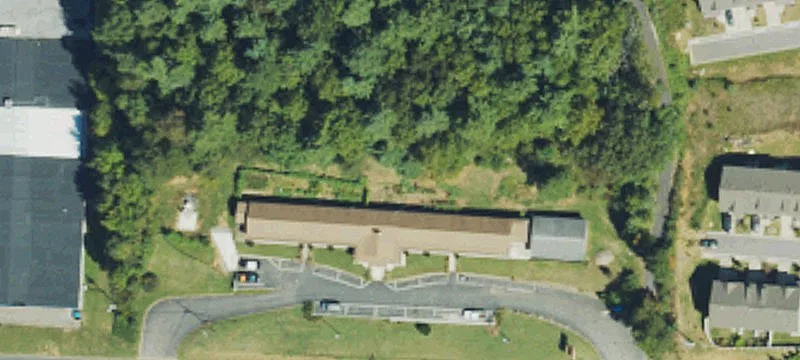 1233 Smokey Park Hwy