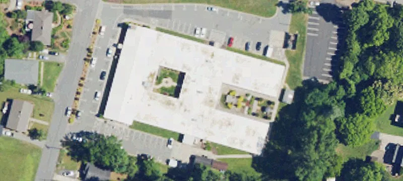 543 Maple Ave