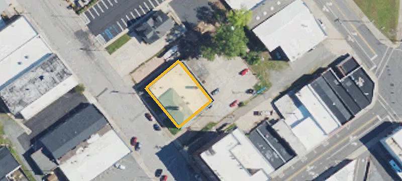 634 Monroe St