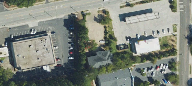 3109 University Dr