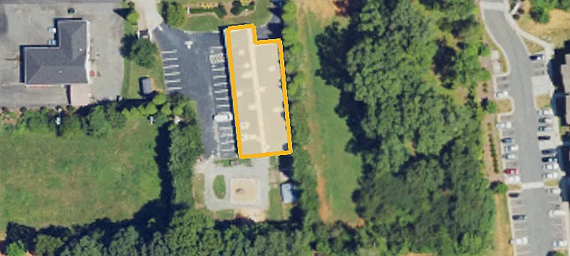 160 Noel Dr