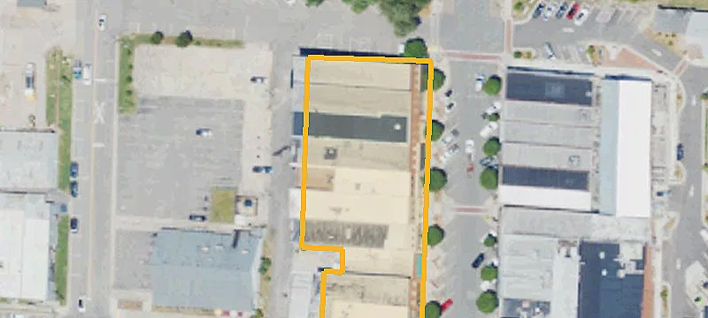 25 Main St