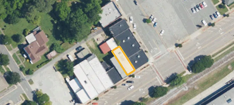 504 Salisbury Ave