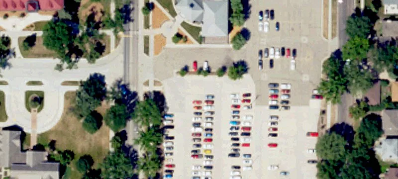 1233 University N Dr