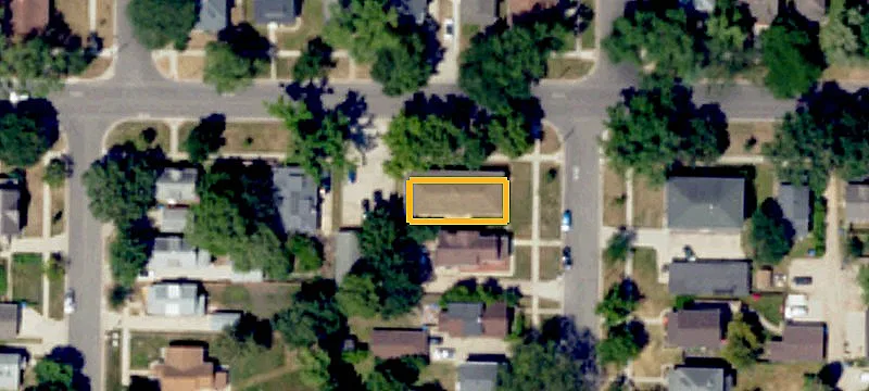 1102 8th N Ave