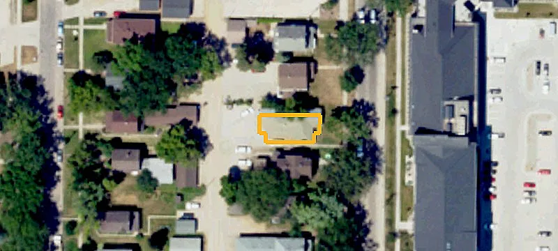 1126 University N Dr