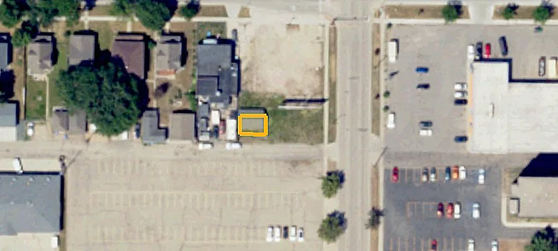 216 University N Vlg