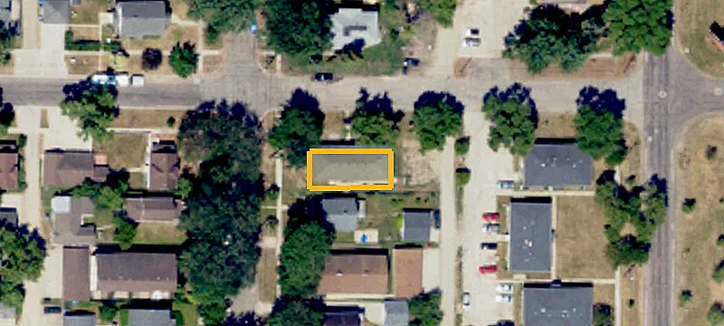 24 9th NE Ave