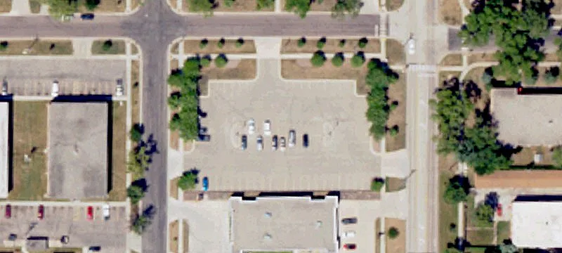 2828 Broadway N