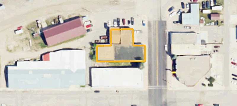 6 Main St