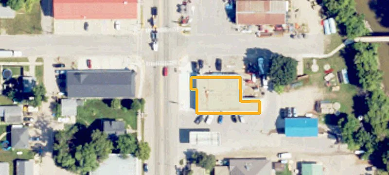 805 Main St