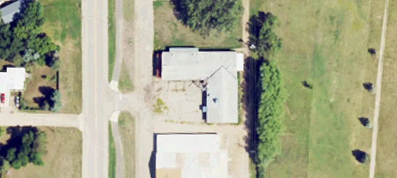 300 Main St